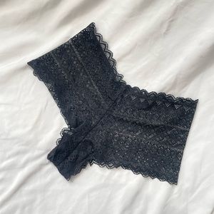 Cheeky Lace Hipster Black Panty
